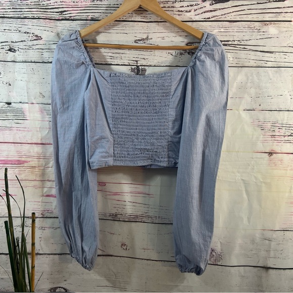 NWT Stradivarius Chambray Square Neck Long Sleeve Crop Top Size S - Picture 4 of 8